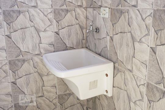 Lavanderia de casa à venda com 2 quartos, 75m² em Cidade Líder, São Paulo
