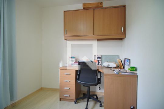 Quarto 1 de apartamento à venda com 3 quartos, 78m² em Sarandi, Porto Alegre