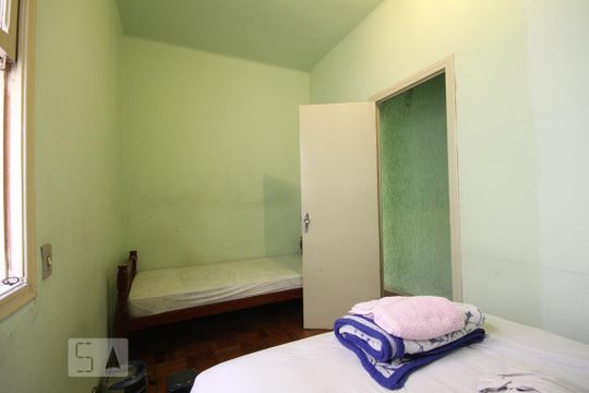 Quarto de casa à venda com 2 quartos, 100m² em Bosque da Saúde, São Paulo