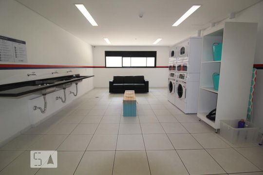 Lavanderia de kitnet/studio para alugar com 1 quarto, 36m² em Santa Paula, São Caetano do Sul
