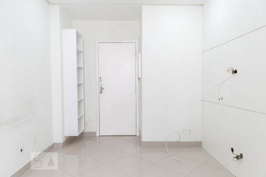 Sala de apartamento para alugar com 2 quartos, 56m² em Boqueirão, Santos