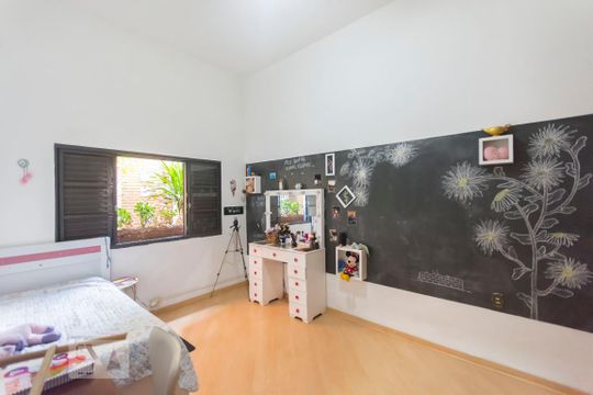 Quarto 01 de casa para alugar com 5 quartos, 400m² em Jardim Guarani, Campinas