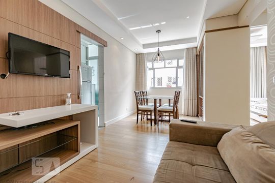 Sala de Estar de apartamento à venda com 3 quartos, 60m² em Alto da Glória, Curitiba