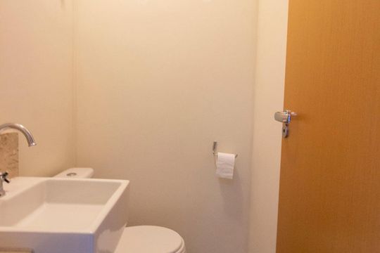 Lavabo de apartamento para alugar com 2 quartos, 80m² em Jardim Samambaia, Jundiaí
