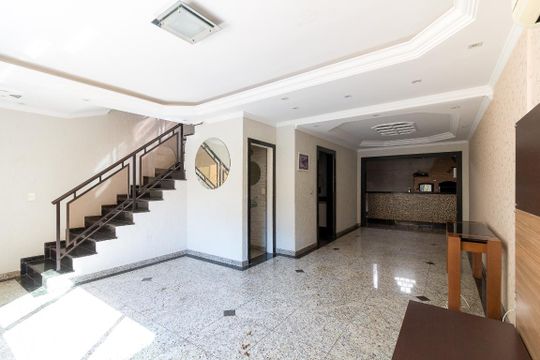 Sala de casa de condomínio para alugar com 3 quartos, 150m² em Vila Rio, Guarulhos