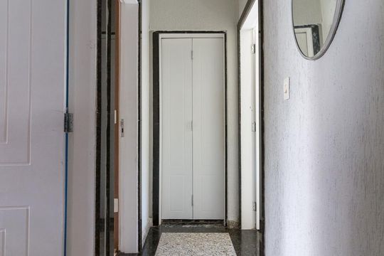 Corredor de casa de condomínio para alugar com 3 quartos, 150m² em Vila Rio, Guarulhos
