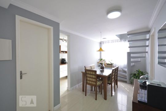 Sala de apartamento para alugar com 3 quartos, 100m² em São João Clímaco, São Paulo