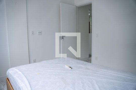 Quarto 2 de apartamento para alugar com 2 quartos, 50m² em Centro, Rio de Janeiro