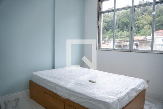 Quarto 2 de apartamento para alugar com 2 quartos, 50m² em Centro, Rio de Janeiro