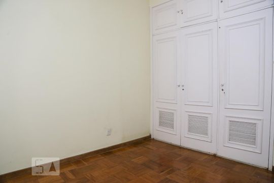 Quarto 1 de apartamento à venda com 3 quartos, 200m² em Tijuca, Rio de Janeiro
