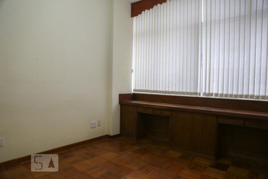 Quarto 1 de apartamento à venda com 3 quartos, 200m² em Tijuca, Rio de Janeiro