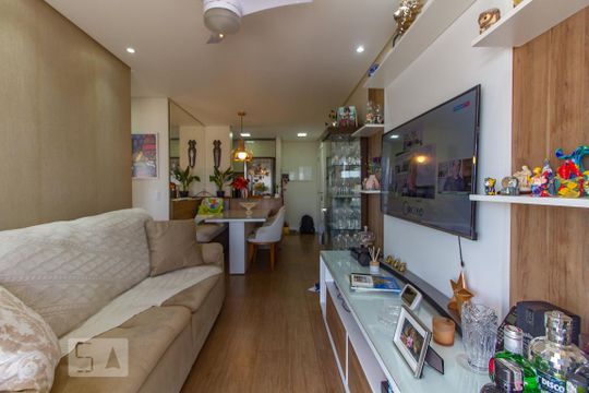 Sala de apartamento à venda com 2 quartos, 67m² em Parque São Jorge, São Paulo