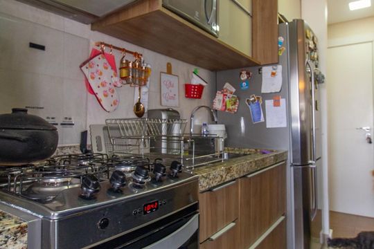 Cozinha de apartamento à venda com 2 quartos, 67m² em Parque São Jorge, São Paulo