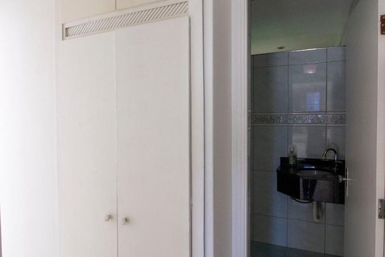 Sala - armários de apartamento à venda com 3 quartos, 86m² em Vila Santa Maria, Jundiaí