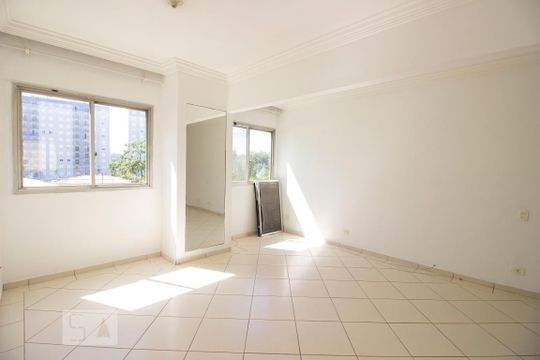 Sala de apartamento à venda com 3 quartos, 86m² em Vila Santa Maria, Jundiaí