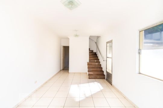 Casa à venda com 3 quartos, 190m² em Vila Isolina Mazzei, São Paulo