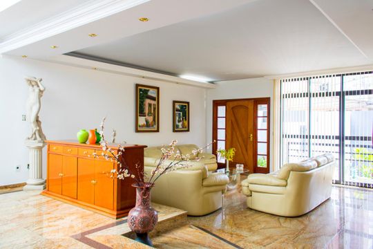 Casa à venda com 4 quartos, 630m² em Vila America, Santo André