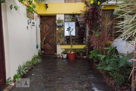 Garagem de casa de condomínio à venda com 2 quartos, 90m² em Guapira, São Paulo