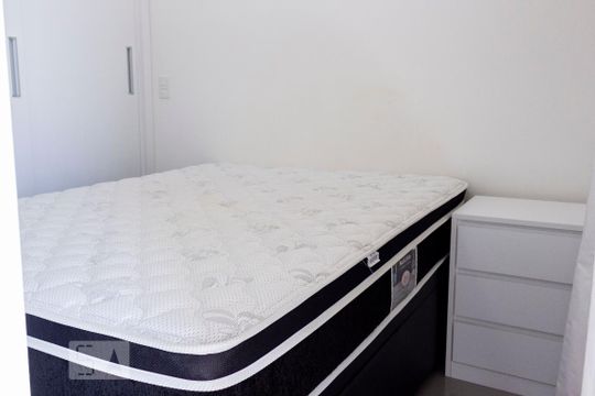 Quarto de kitnet/studio à venda com 1 quarto, 35m² em Cambuci, São Paulo