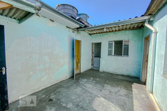 Lavanderia de casa à venda com 7 quartos, 140m² em Vila Celeste, São Paulo