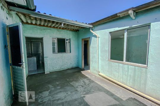Lavanderia de casa à venda com 7 quartos, 140m² em Vila Celeste, São Paulo