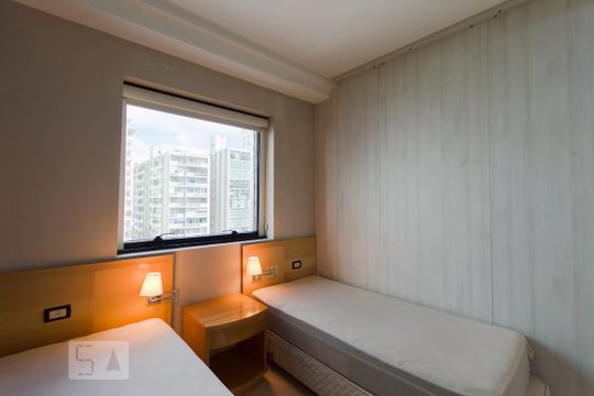 Dormitório de apartamento à venda com 1 quarto, 28m² em Higienópolis, São Paulo