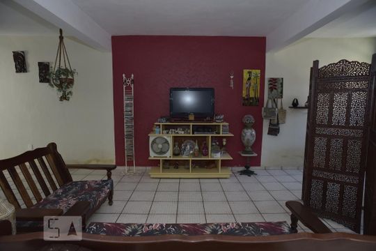 Sala de casa à venda com 2 quartos, 160m² em Freguesia de Jacarepaguá, Rio de Janeiro