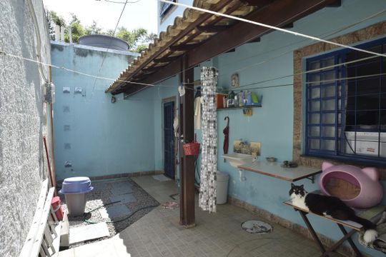 Quinta fundos de casa à venda com 2 quartos, 160m² em Freguesia de Jacarepaguá, Rio de Janeiro