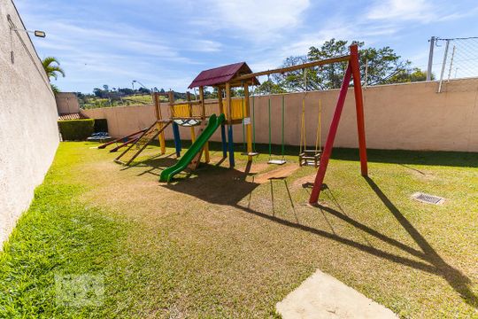 Área Comum - Playground de casa de condomínio para alugar com 3 quartos, 117m² em Parque Rural Fazenda Santa Cândida, Campinas