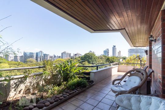Varanda da Sala de apartamento à venda com 4 quartos, 470m² em Bom Jesus, Porto Alegre