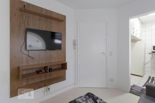 Sala de apartamento para alugar com 1 quarto, 40m² em Bela Vista, São Paulo