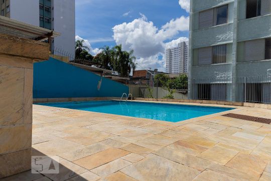 Apartamento à venda com 2 quartos, 60m² em Conjunto Residencial Jardim Canaã, São Paulo