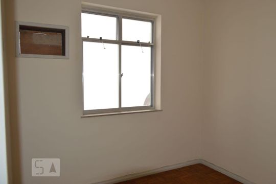 Quarto 1 de apartamento à venda com 2 quartos, 70m² em Icaraí, Niterói