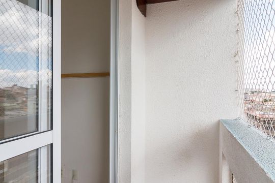 Varanda de apartamento à venda com 2 quartos, 52m² em Jardim Flor da Montanha, Guarulhos