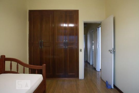 Quarto 1 de apartamento para alugar com 2 quartos, 70m² em Tijuca, Rio de Janeiro