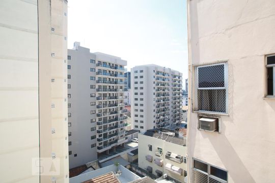 Área de Serviço Vista de apartamento para alugar com 2 quartos, 70m² em Tijuca, Rio de Janeiro