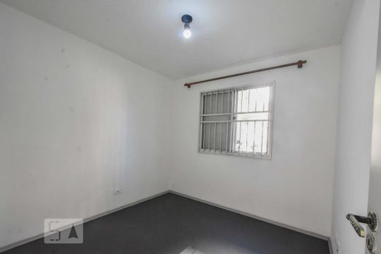 Quarto 2 de apartamento para alugar com 3 quartos, 64m² em Jardim Dom Bosco, São Paulo