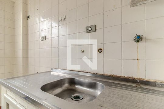 Cozinha de apartamento para alugar com 1 quarto, 37m² em Consolação, São Paulo
