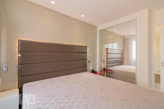 Quarto de kitnet/studio para alugar com 1 quarto, 29m² em Vila Olímpia, São Paulo