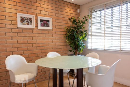 Casa à venda com 5 quartos, 150m² em Pinheiros, São Paulo