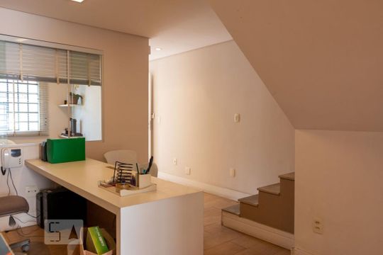 Sala 2 de casa à venda com 5 quartos, 150m² em Pinheiros, São Paulo
