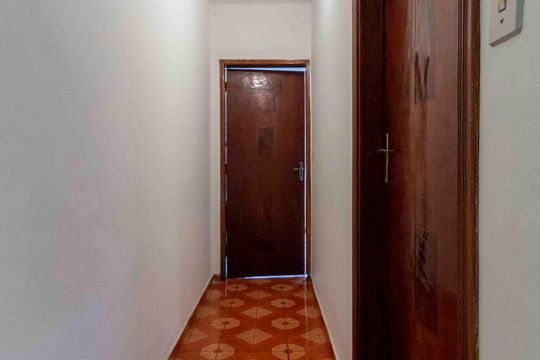 Corredor Quartos de apartamento à venda com 3 quartos, 175m² em Vila Nhocuné, São Paulo