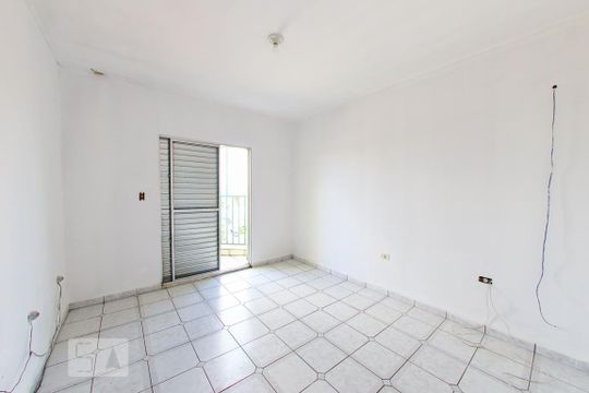Suite 1 de casa à venda com 2 quartos, 204m² em Jardim Rizzo, Guarulhos