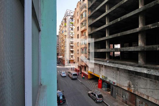 Vista de apartamento para alugar com 1 quarto, 38m² em Santa Efigênia, São Paulo