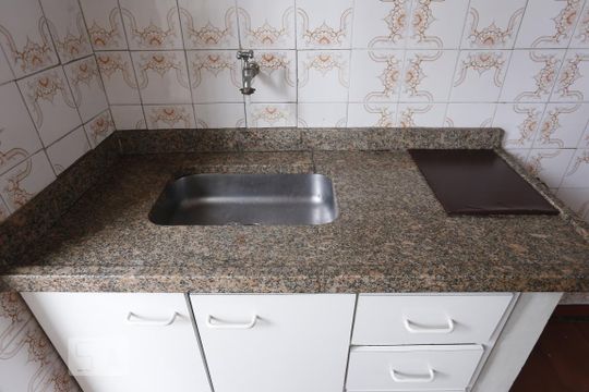 Cozinha de apartamento para alugar com 3 quartos, 95m² em Consolação, São Paulo