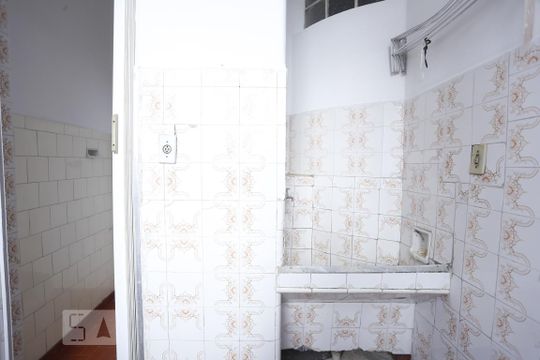 Area de Serviços de apartamento para alugar com 3 quartos, 95m² em Consolação, São Paulo