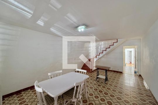 Sala de casa à venda com 2 quartos, 100m² em Vila Cordeiro, São Paulo