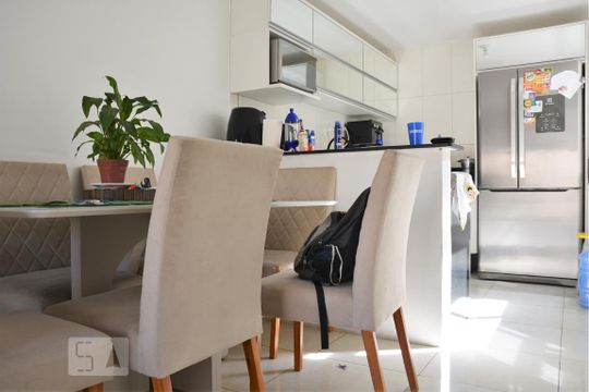 Cozinha de casa de condomínio para alugar com 2 quartos, 120m² em Pechincha, Rio de Janeiro