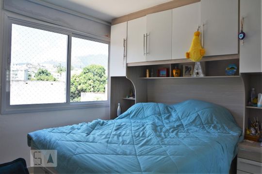 Suíte 1 de casa de condomínio para alugar com 2 quartos, 120m² em Pechincha, Rio de Janeiro