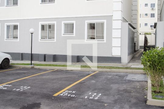 Estacionamento de apartamento à venda com 2 quartos, 51m² em São José, Canoas
